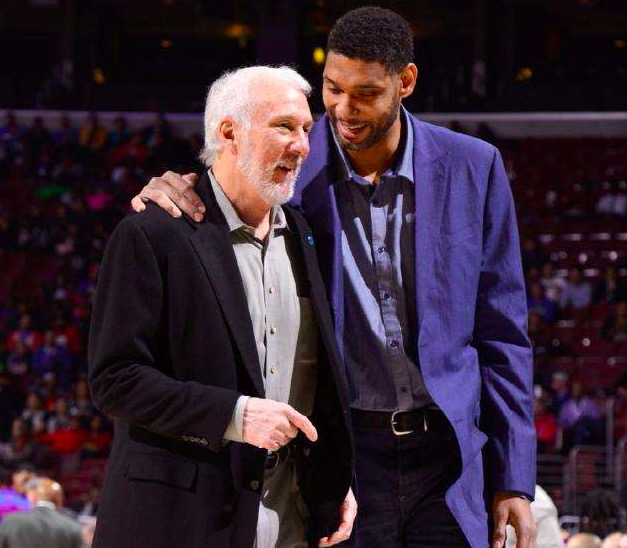 队显然还在 队显然还在