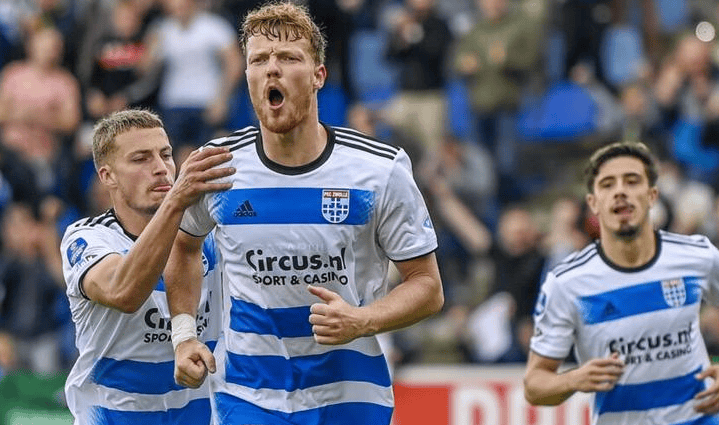 待又悬念重 待又悬念重