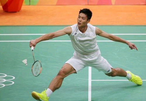 激烈角逐 激烈角逐