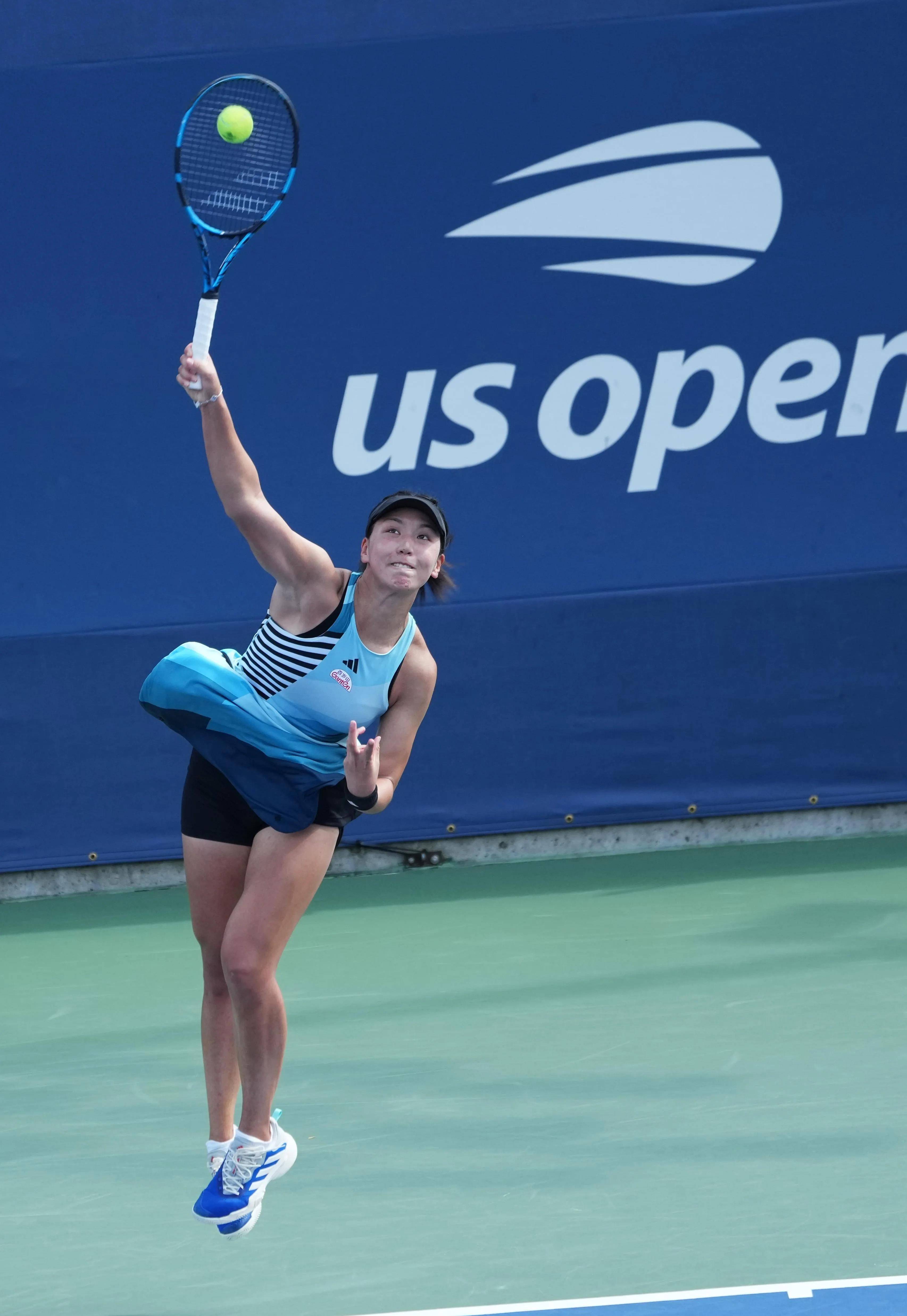 由中国杰出 由中国杰出