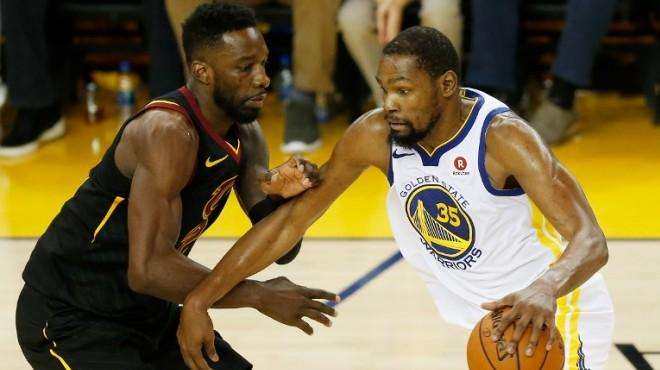 让对手左右 让对手左右